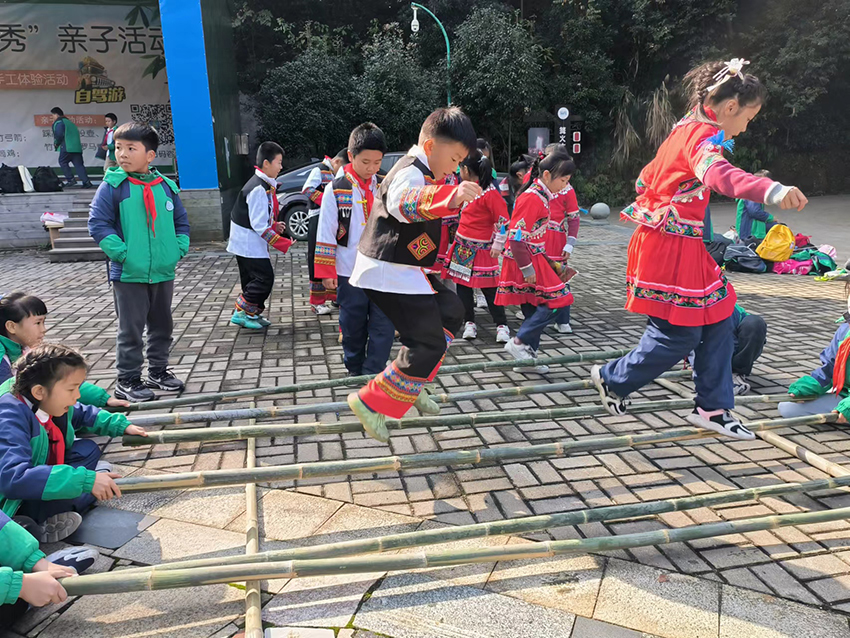 秋季研学丨“竹”够优秀！南昌市红谷滩区碟子湖学校2023秋季金峡谷竹文化研学实践活动圆满结束